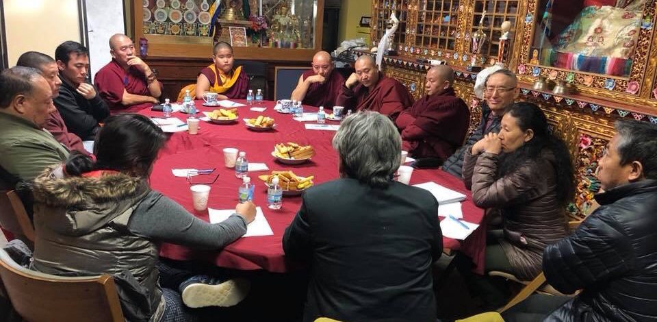 ཆོས་ལུགས་རིས་མེད་ཀྱི་ཚོགས་ཆེན་ཐེངས་དང་པོ།